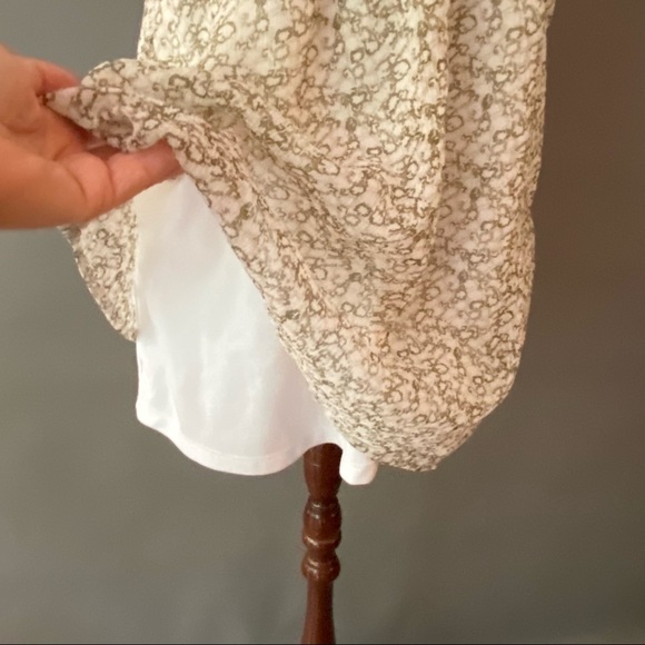 🌸 Host pic! 🌸 3 for $25 Thyme Maternity top - Picture 5 of 6